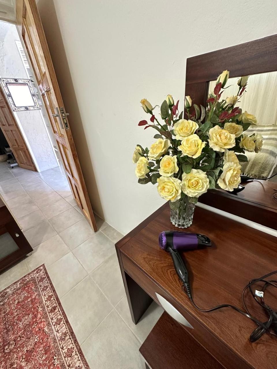 Bagley Terrace 136 Cottage Йоханесбург Екстериор снимка