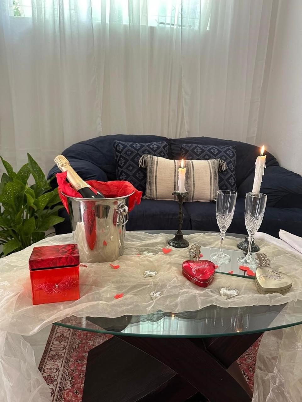 Bagley Terrace 136 Cottage Йоханесбург Екстериор снимка